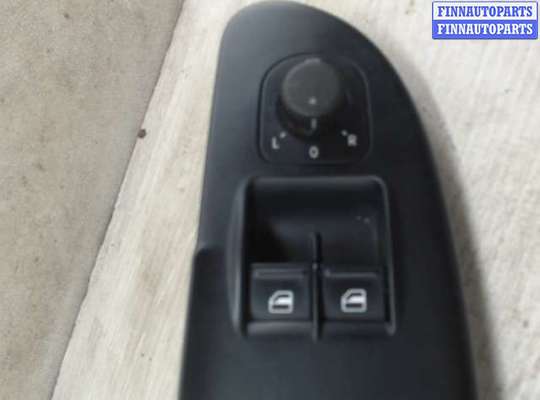 купить Блок кнопок стеклоподъемников на Volkswagen Passat 6 (2005 - 2010)