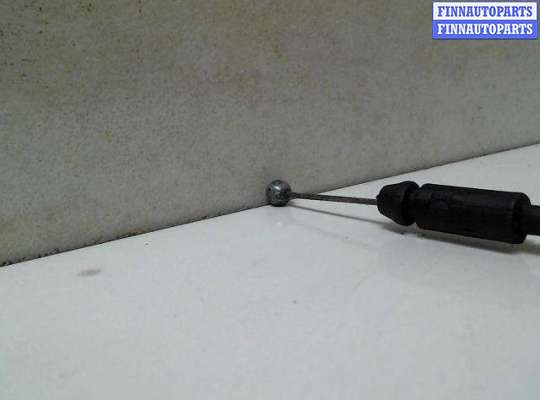 Трос капота на Hyundai i30 II (GD)