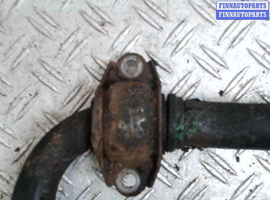 купить Скоба стабилизатора на Volkswagen Passat 5 (2000 - 2005)