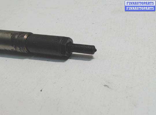 купить Форсунка топливная на Renault Grand Scenic III (2009 - н.в.)