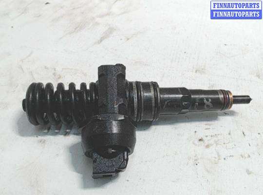 купить Форсунка топливная на Volkswagen Golf 5 (2004 - 2009)