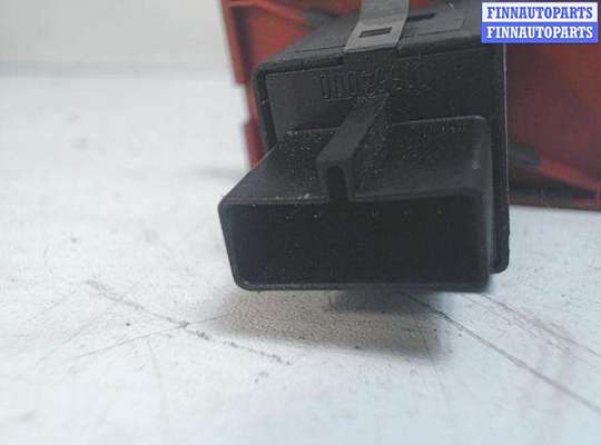 купить Кнопка аварийной остановки на Opel Vectra C (2002 - 2008)