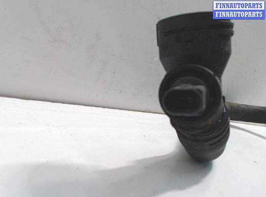 купить Патрубок (трубопровод, шланг) на Skoda Octavia A5 (2004 - 2012)