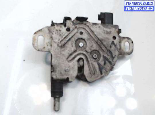Замок капота на Ford Focus II