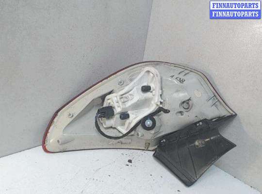 Фонарь OP2258196 на Opel Astra J (2009 - 2018)