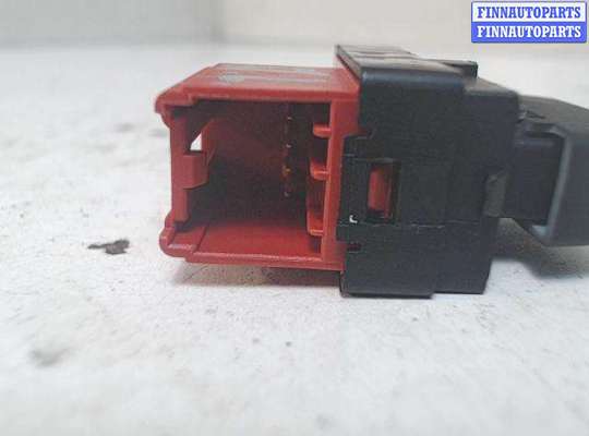 купить Кнопка центрального замка на Opel Mokka (2012 -2020)