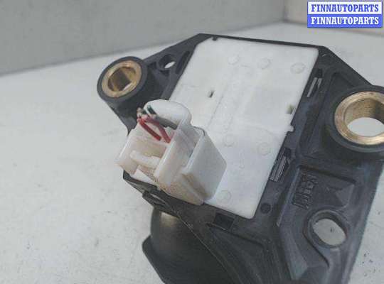 купить Кнопка ручного тормоза (ручника) на Toyota Avensis (2009 - 2015)