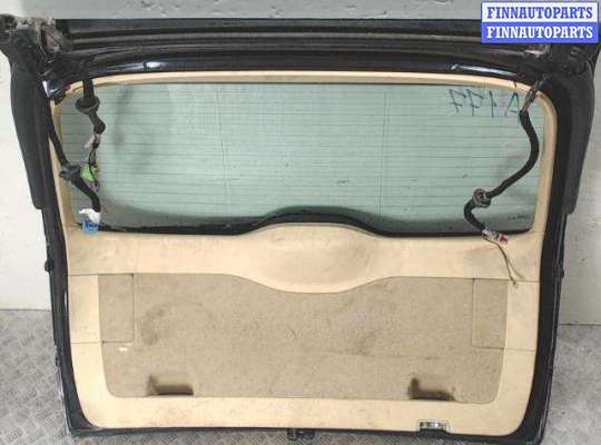 купить Обшивка задней двери на Volkswagen Touareg I (2000 - 2010)