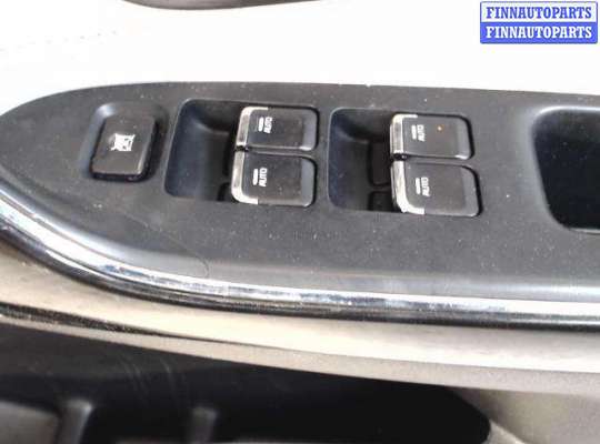 купить Блок кнопок стеклоподъемников на KIA Ceed (2012-2018)