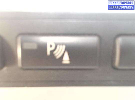купить Кнопка парктроников на BMW X3 E83 (2004 - 2010)
