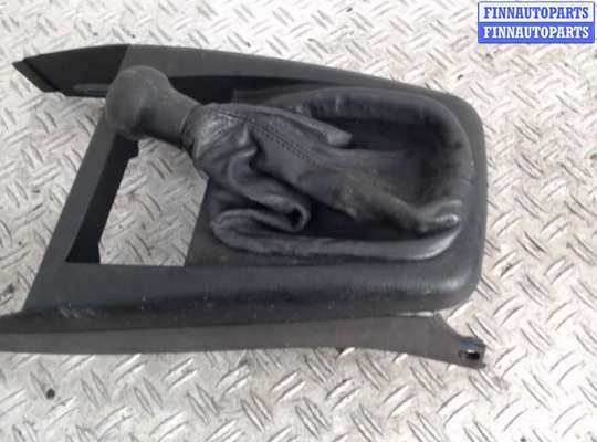купить Чехол кулисы КПП на Volkswagen Passat 5 (1996 - 2000)
