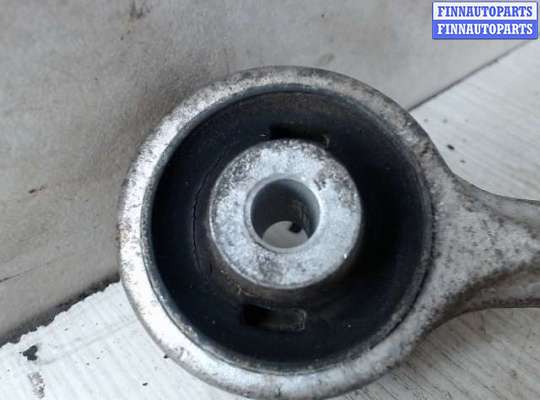 купить Рычаг подвески на Volkswagen Passat 5 (1996 - 2000)