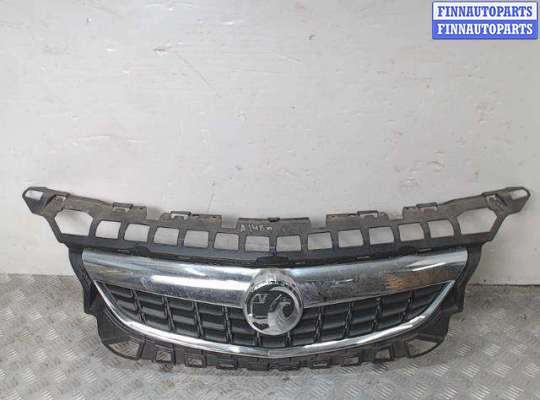 Решетка радиатора на Opel Astra J