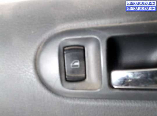купить Кнопка стеклоподъемника на Volkswagen Passat 5 (2000 - 2005)