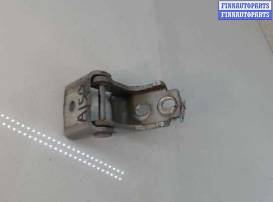 купить Петля боковой двери на Renault Megane III (2009 - 2014)