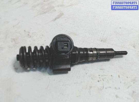 Форсунка топливная на Skoda Octavia (1Z, A5)