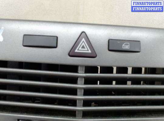 купить Кнопка аварийной остановки на Opel Astra H (2004 - 2010)