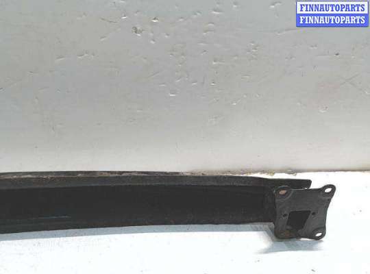 купить Усилитель бампера на Volkswagen Golf 5 (2004 - 2009)