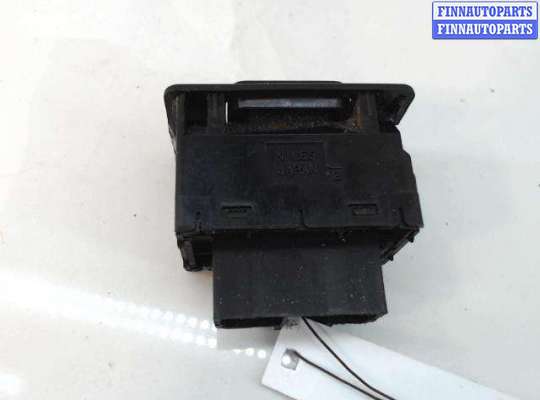 купить Блок кнопок на Subaru Forester (1998 - 2002)