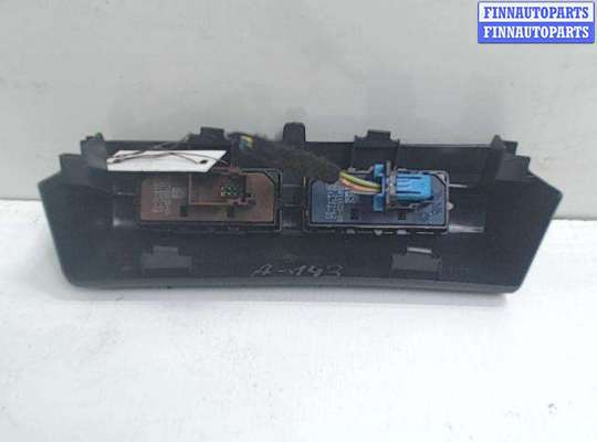 купить Блок кнопок на Peugeot 3008 (2009 - 2016)