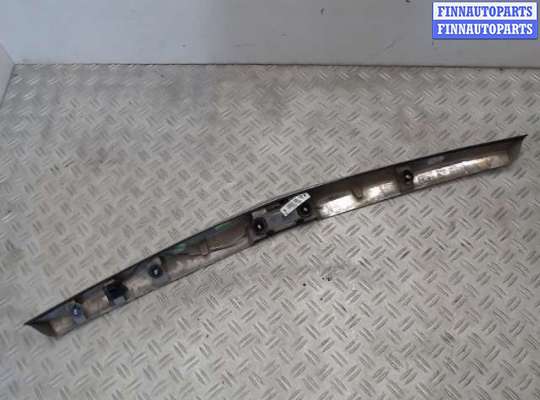 купить Накладка декоративная на Opel Astra H (2004 - 2010)