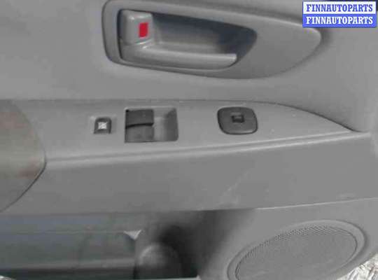 купить Блок кнопок стеклоподъемников на Mazda 3 BK (2003 - 2009)