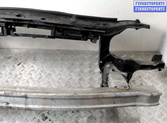 купить Рамка передняя на Renault Megane II (2002 - 2009)