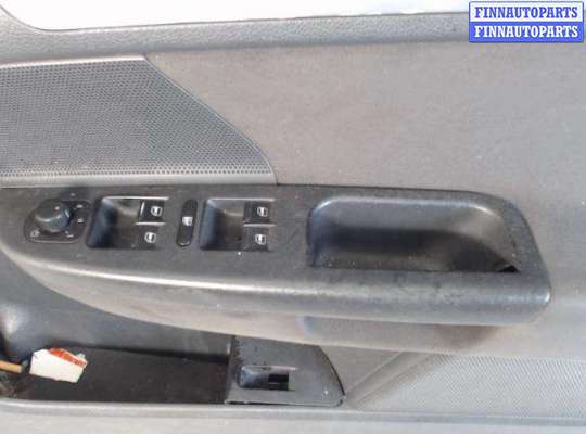 купить Блок кнопок стеклоподъемников на Volkswagen Golf 5 (2004 - 2009)