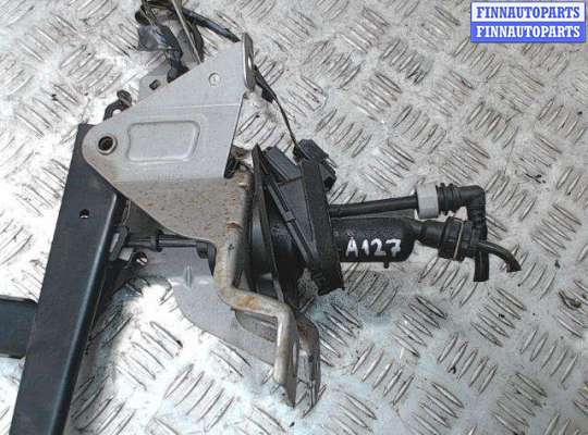 купить Цилиндр сцепления главный на Ford Focus 2 (2004 - 2011)