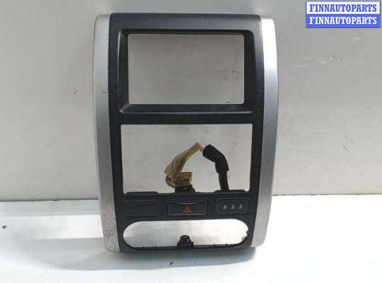 купить Консоль салона (центральная часть) на Nissan X-Trail T-31 (2007-2015)