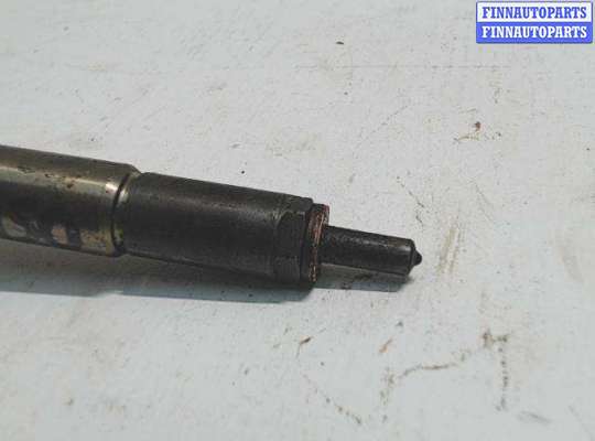 купить Форсунка топливная на Renault Megane III (2009 - 2014)