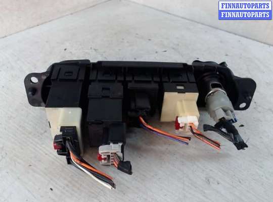 Блок кнопок CRP0826 на Chrysler PT Cruiser (2000 - 2010)