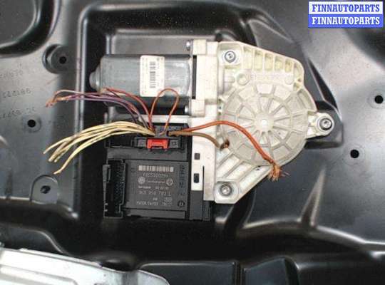 купить Двигатель стеклоподъемника на Volkswagen Passat 6 (2005 - 2010)