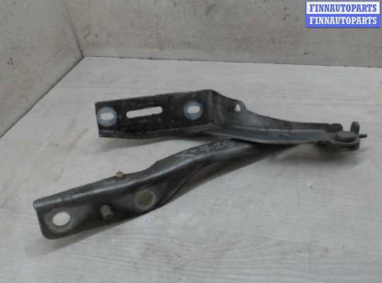 Петля капота на Peugeot 307