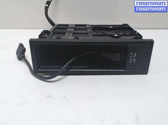 Консоль салона