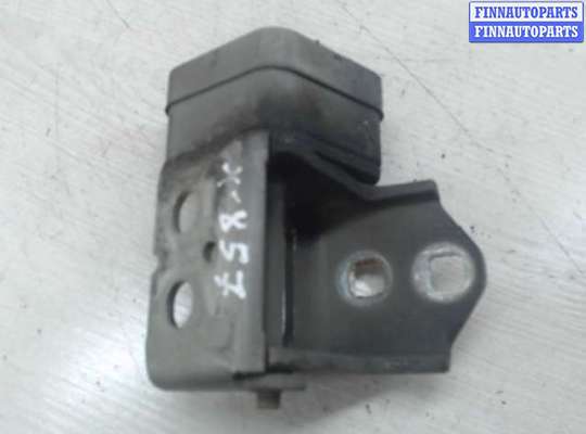 купить Петля боковой двери на Renault Grand Scenic II (2004 - 2009)