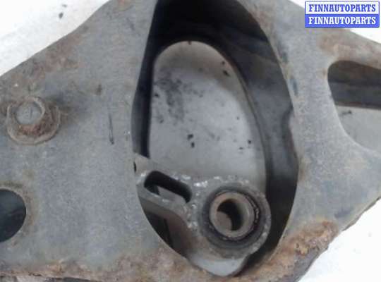 купить Рычаг подвески на Nissan Primera P12 (2002 - 2007)