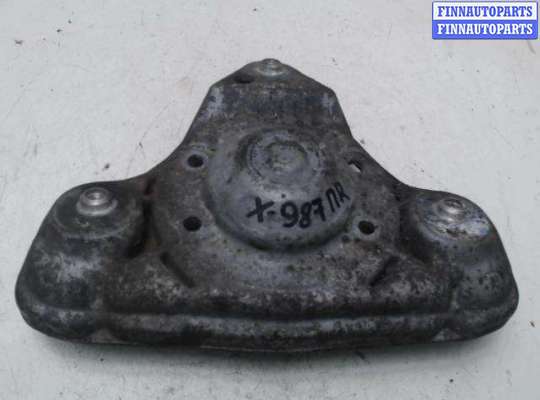 купить Опора амортизатора верхняя на Volkswagen Passat 5 (1996 - 2000)