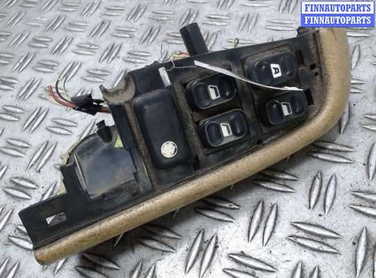 купить Блок кнопок стеклоподъемников на Peugeot 406 I (1995 - 1999)