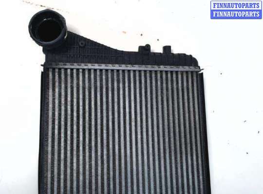 купить Радиатор интеркулера на Volkswagen Golf 5 (2004 - 2009)