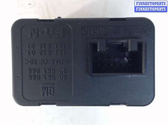 купить Блок кнопок стеклоподъемников на Opel Astra G (1998 - 2005)