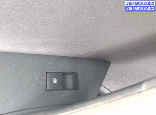 купить Кнопка стеклоподъемника на Opel Astra J (2009 - 2018)