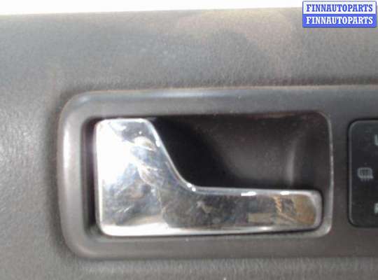 купить Ручка боковой двери внутренняя на Volkswagen Passat 5 (1996 - 2000)