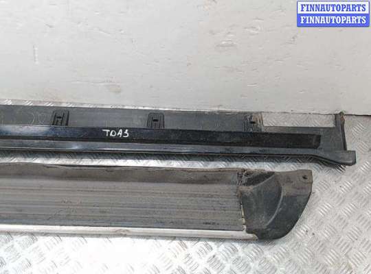 Подножка HD492373 на Honda CRV (2002 - 2006)