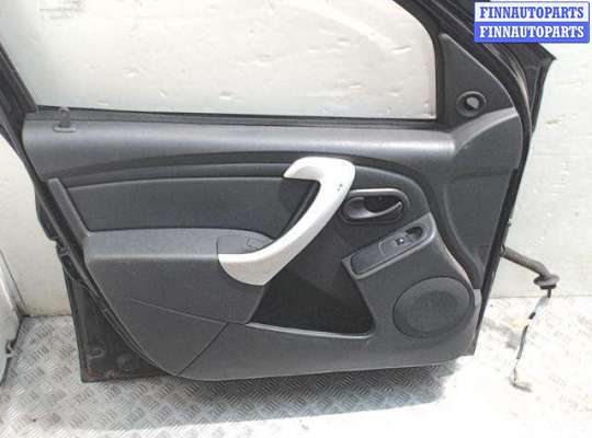 купить Обшивка боковой двери на Dacia Duster 1 (2010-2017)