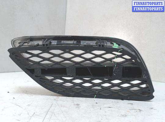 Решетка радиатора NS890482 на Nissan Primera P11 (1996 - 2002)