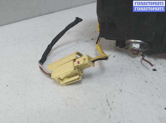 Подушка безопасности водителя (AirBag) на Volkswagen Passat B6 (3C)