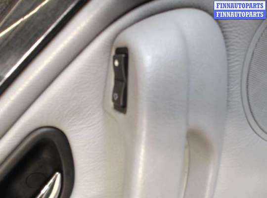 купить Кнопка стеклоподъемника на BMW 5 E39 (1996 - 2003)