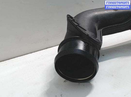 купить Патрубок интеркулера на Volkswagen Golf 5 (2004 - 2009)