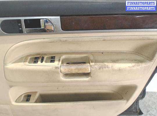 купить Обшивка боковой двери на Volkswagen Touareg I (2000 - 2010)